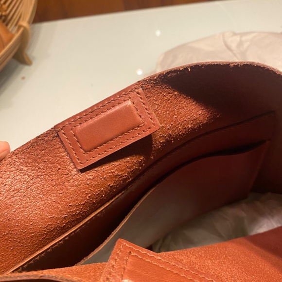 Madewell Essential Bucket Bag Cinnamon - Picture 5 of 5